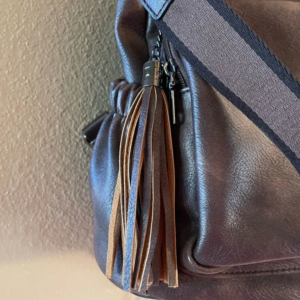 Cluci Faux Leather Vegan Leather Brown Women’s Backpack - Picture 3 of 16